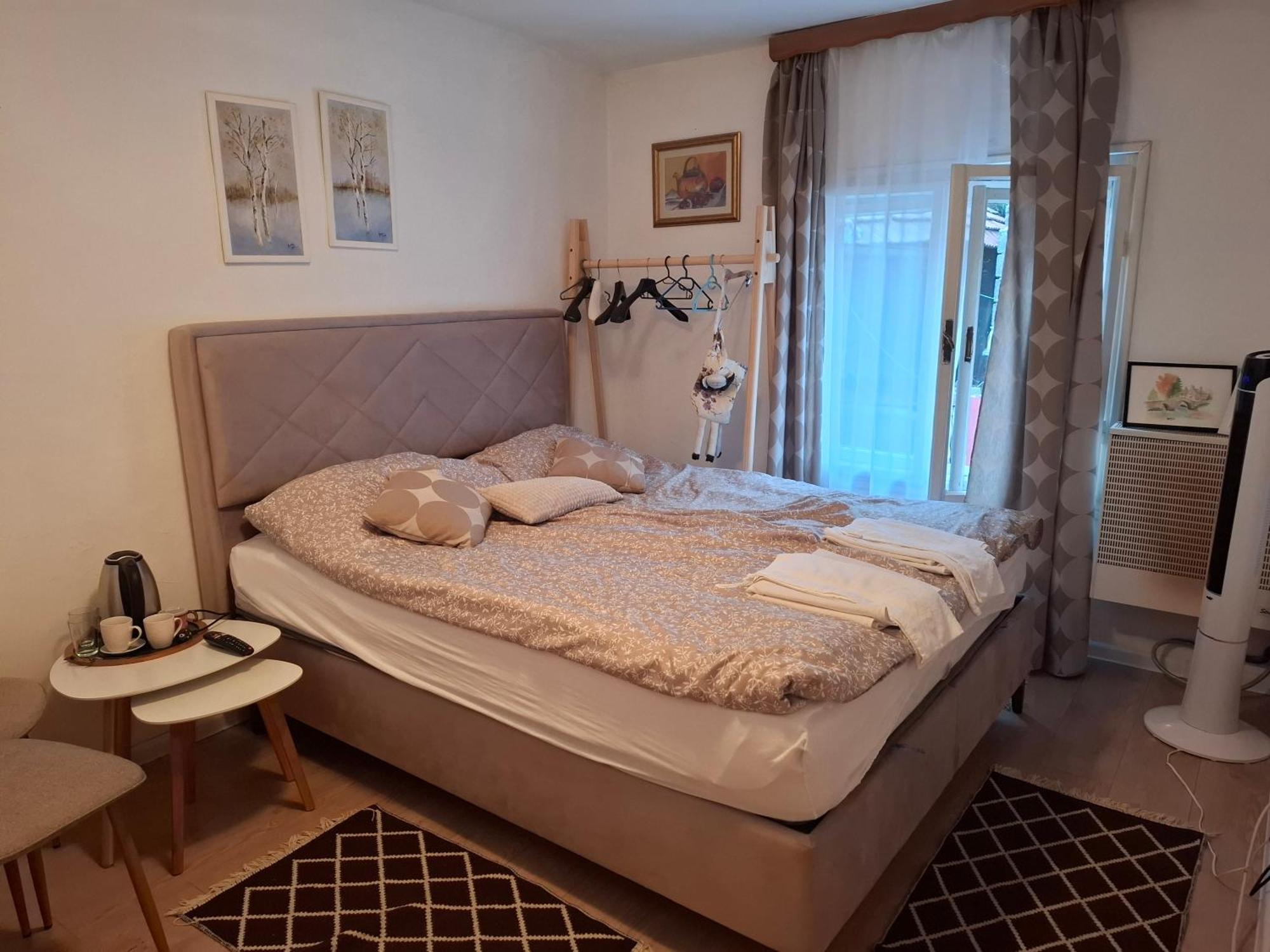 Guesthouse Unique SJJ Værelse billede