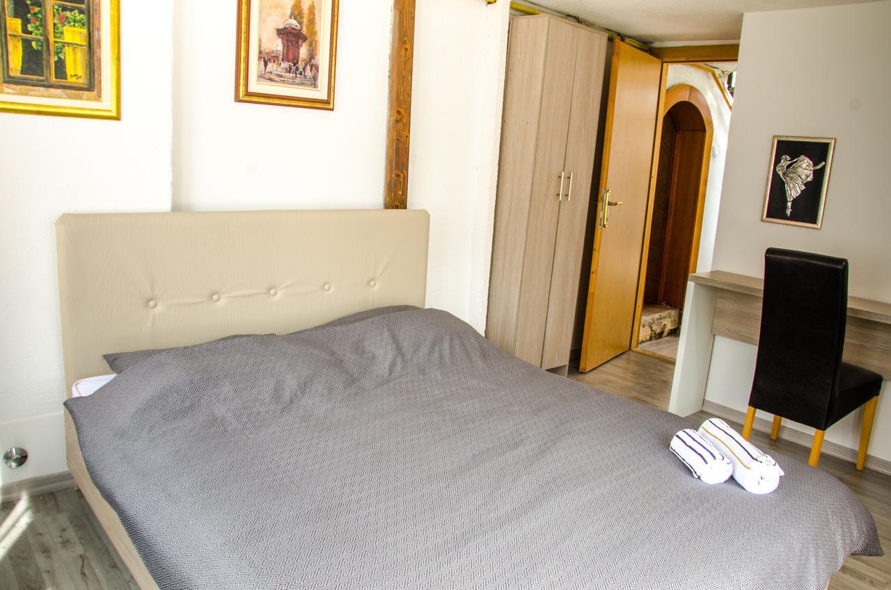 Guesthouse Unique SJJ Eksteriør billede